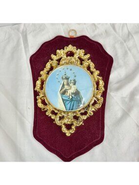 Vintage Madonna & Child Religious Wall Plaque Velvet Gold Frame Italy 11x7